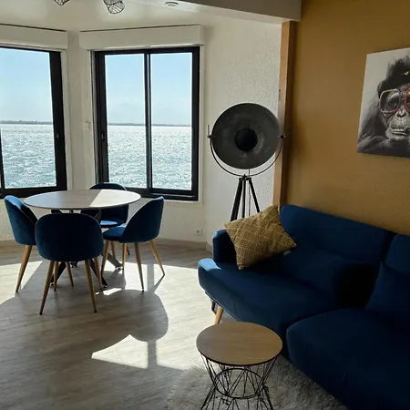 Apartamento Moderne Vue Sur Etang Et Montagne *